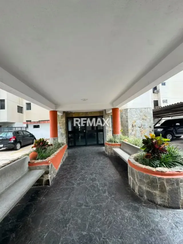 Apartamento Amplio Amoblado en Venta en La Granja, Residencias Las Antillas B - 9