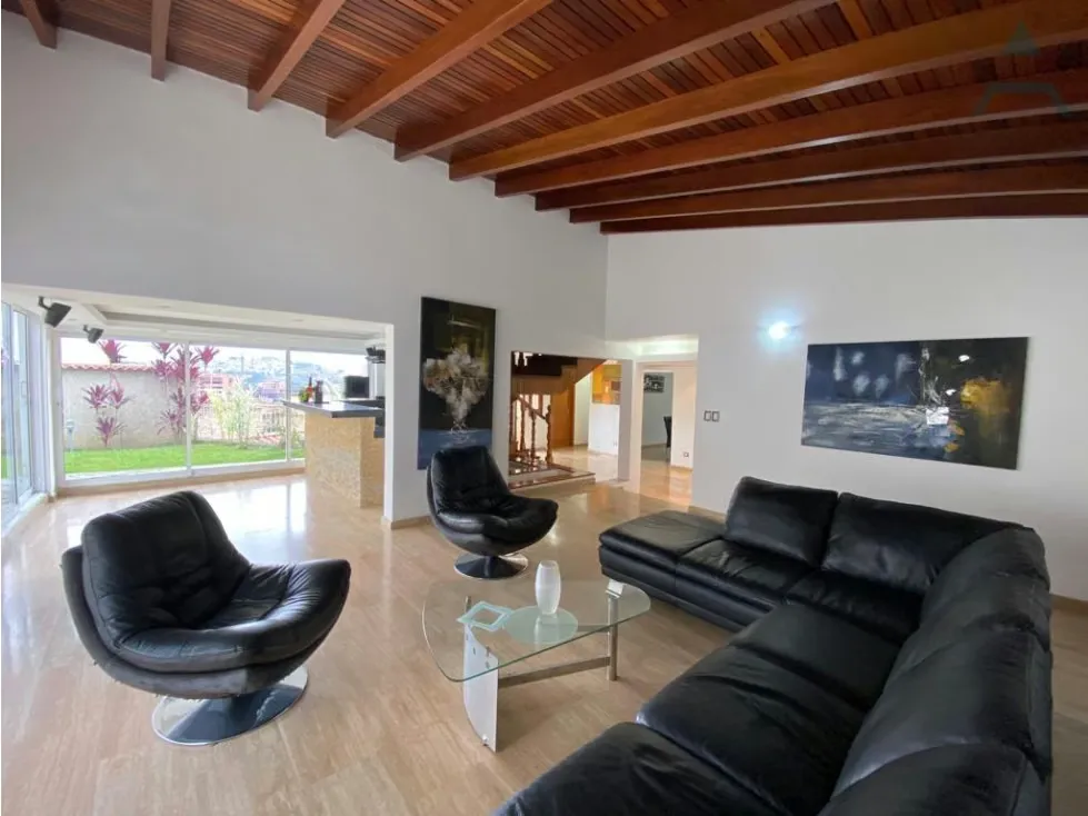 Se vende Casa Comercial 605,45m² 8h/6b/8-10p LaTrinidad - 3