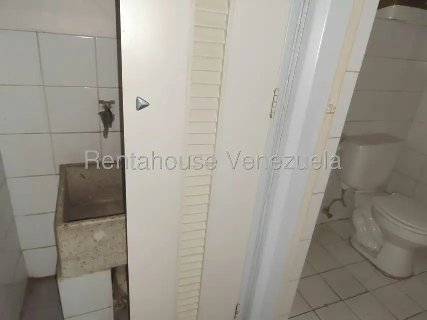 Comercial (Edificio) en Venta en La Paragua, Zulia - 57