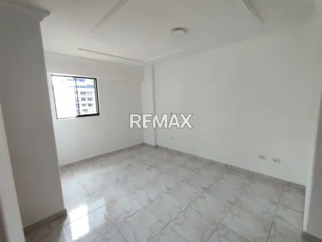 Apartamento en venta la Trigaleña alta Residencias Titanium Valencia - 16