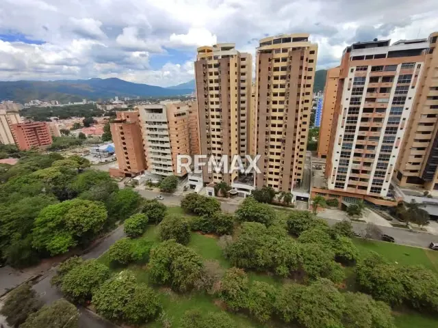 Apartamento en venta la Trigaleña alta Residencias Titanium Valencia - 19