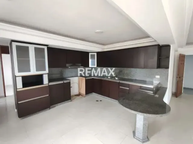 Apartamento en venta la Trigaleña alta Residencias Titanium Valencia - 5