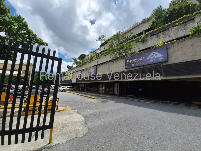 Oficina en Alquiler en Prados del Este, Distrito Metropolitano - 29