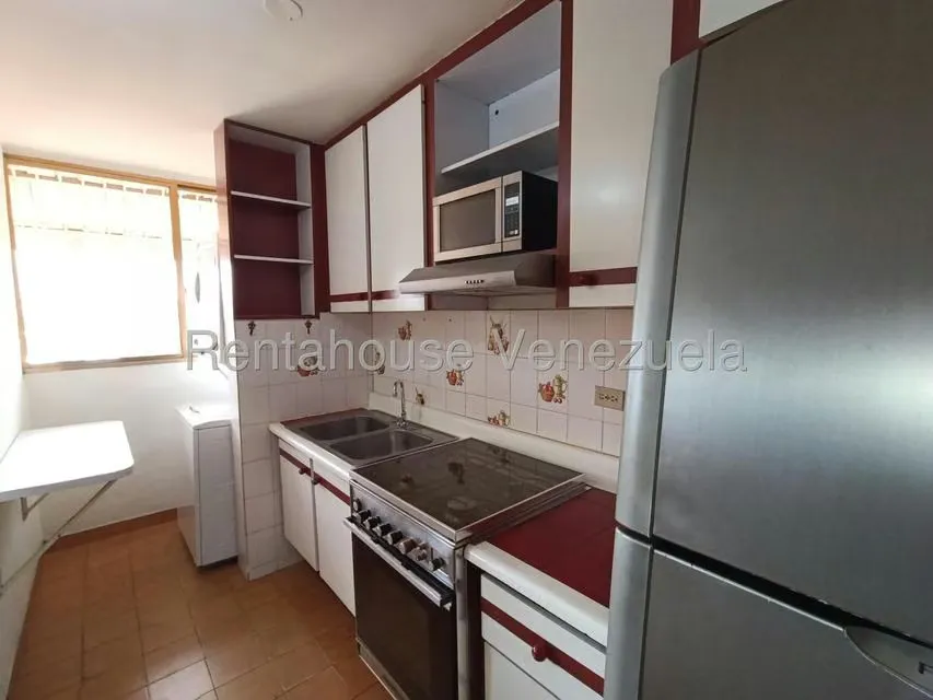 Apartamento (1 Nivel) en Alquiler en Zona Centro, Aragua - 11