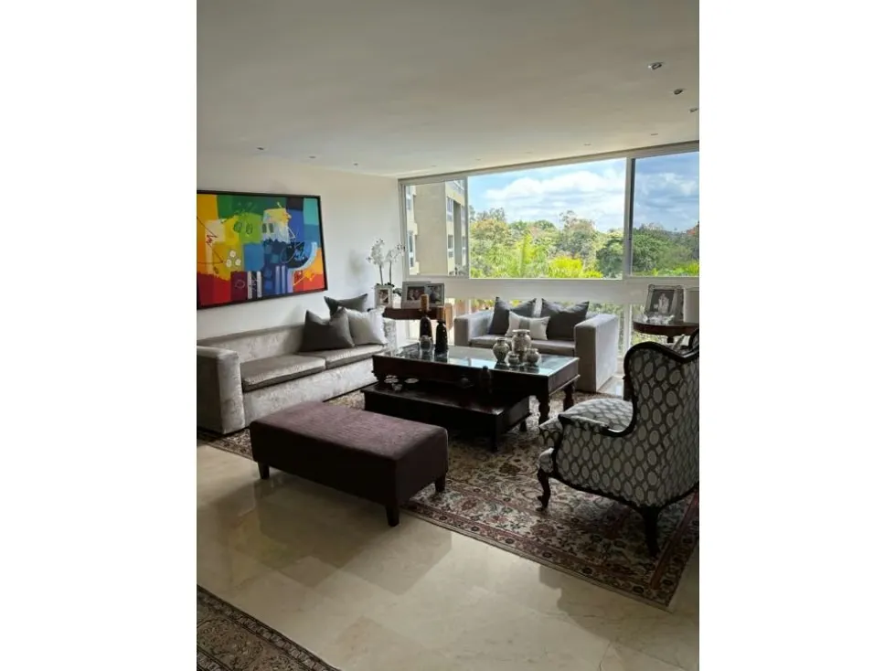 Se vende apartamento 220m2 La Lagunita 6083