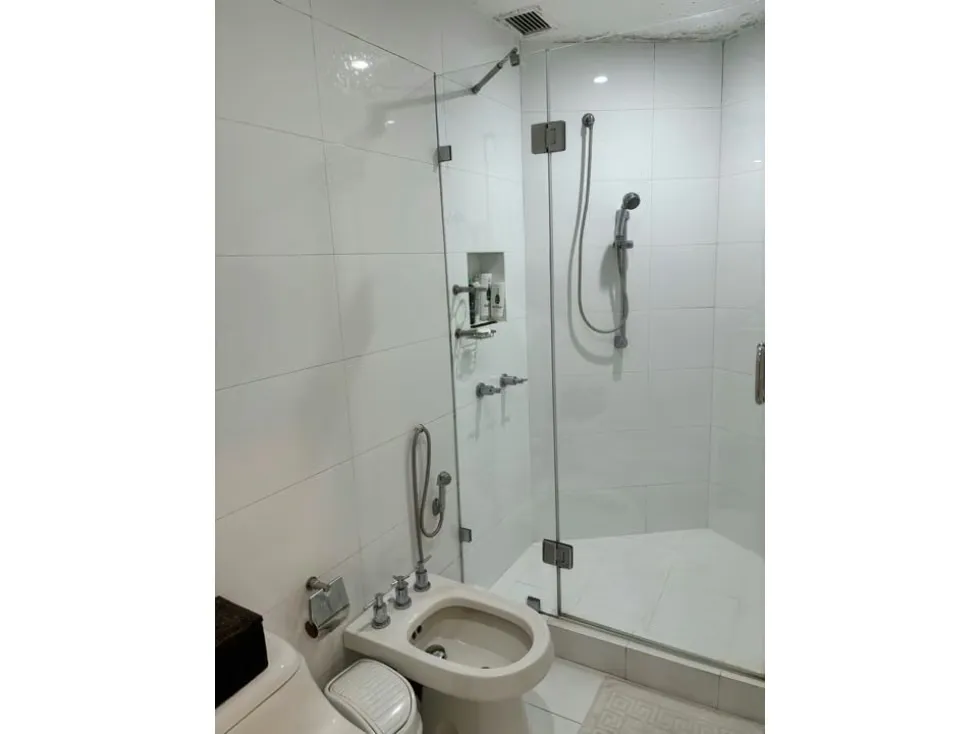 Se vende apartamento 220m2 La Lagunita 6083 - 12
