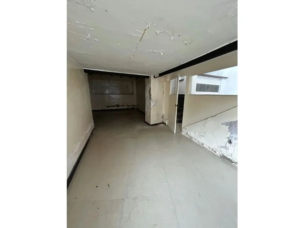 LOCAL COMERCIAL EN ALQUILER 140 M2-URB. EL HATILLO - 8