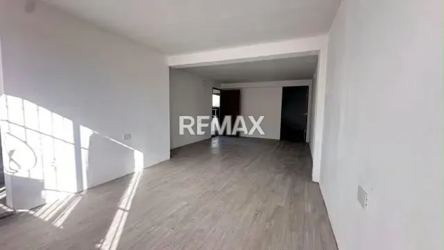 Se vende Segundo Nivel Apartamento (tipo estudio) N• 2 Ubicado en Tariba, Municipio Cardenas, Carrera 2 - 2