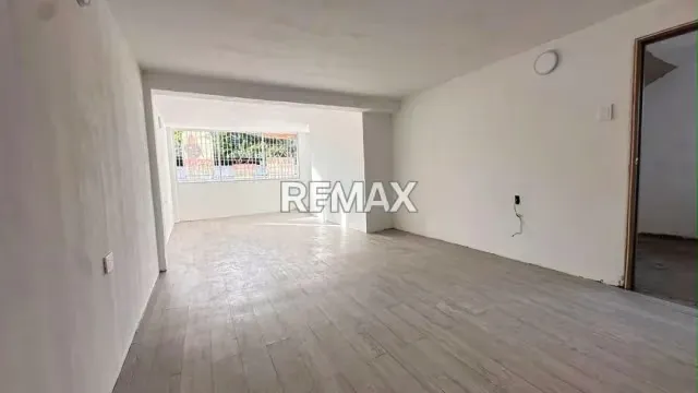 Se vende Segundo Nivel Apartamento (tipo estudio) N• 2 Ubicado en Tariba, Municipio Cardenas, Carrera 2 - 3