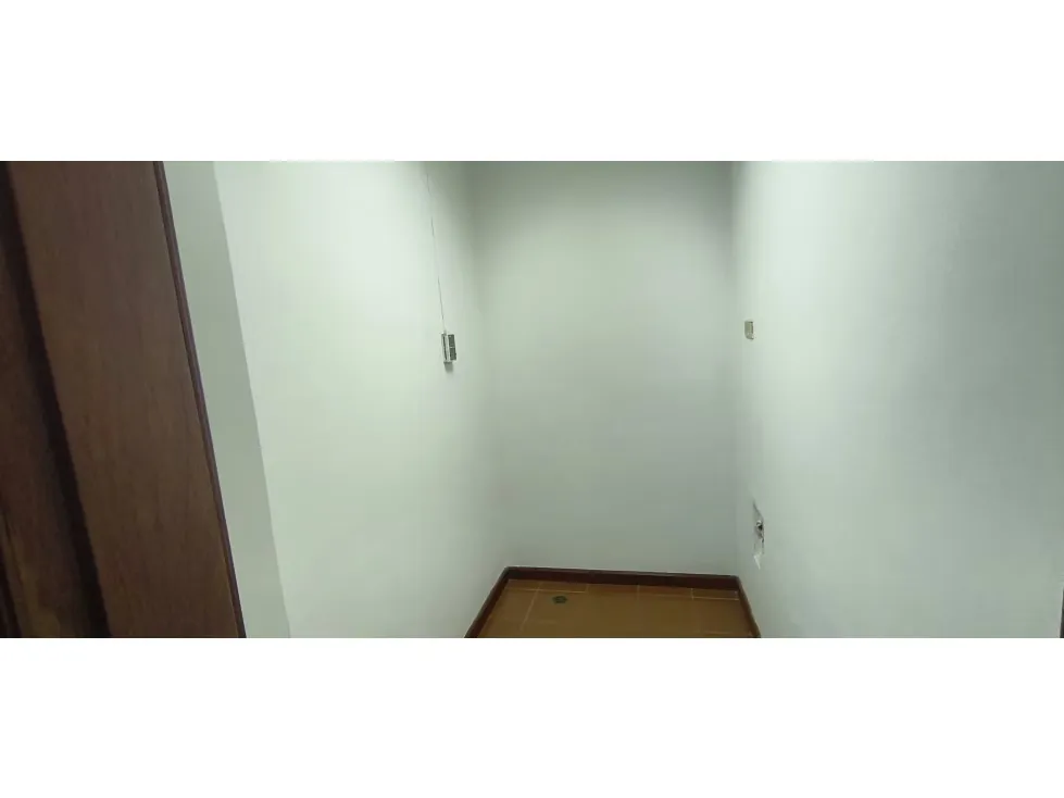 ALQUILER OFICINA CHACAITO DE 92 M2, 2 BAÑOS - 5
