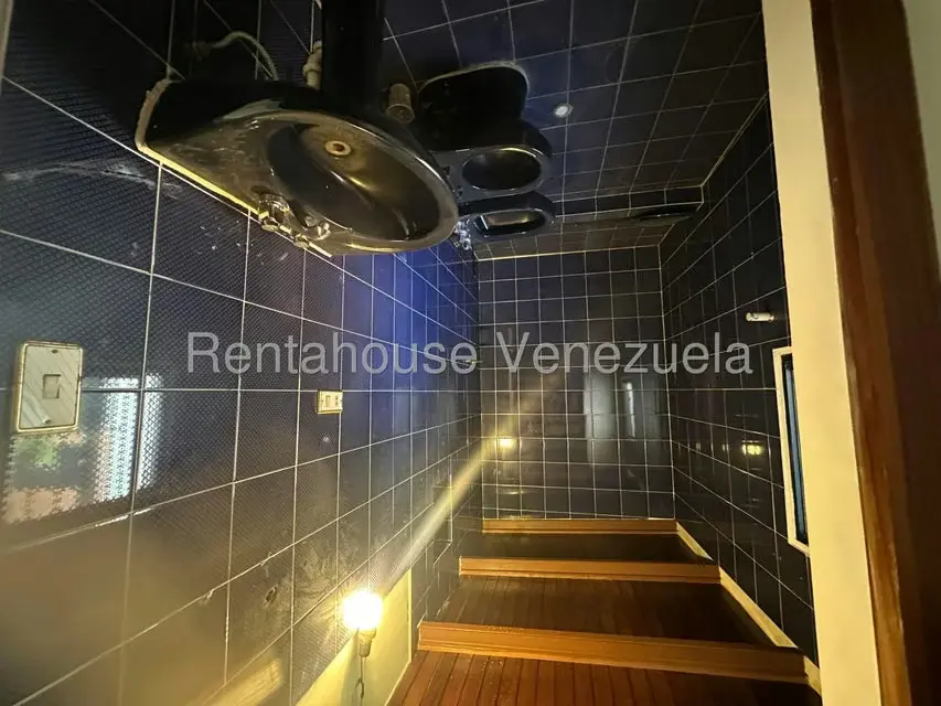 Casa (Duplex) en Venta en San Marino, Distrito Metropolitano - 9