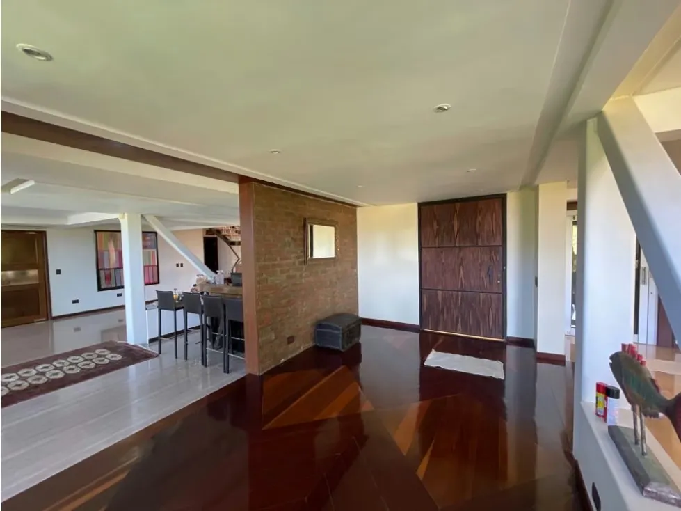 Vendo casa 1000m2 5h+2s/6.5b+s/14p Alto Hatillo 1125 - 12