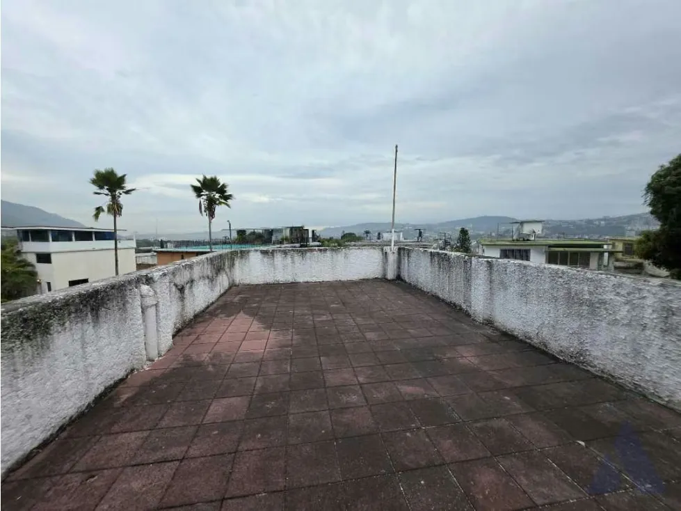 CASA EN VENTA CON ANEXO URB. LAS PALMAS 8H+ S / 8B / 8PE CALLE TRANQU - 8