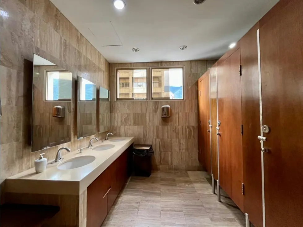 Se vende oficina 836m² Centro Plaza - 17