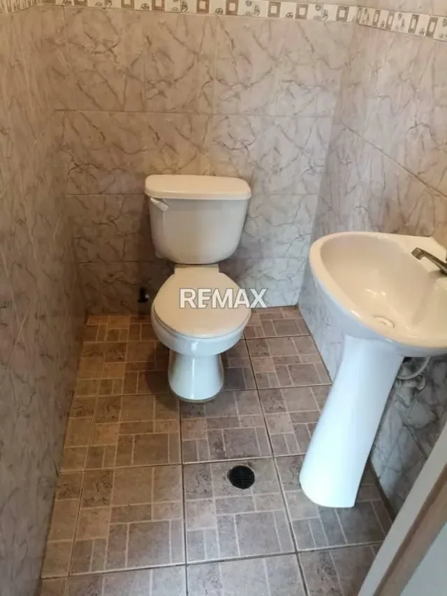 Local en Venta - Anzoátegui - Barcelona. Avenida Juan de Urpin - 18