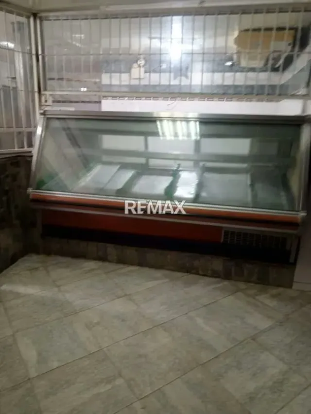 Local en Venta - Anzoátegui - Barcelona. Avenida Juan de Urpin - 2