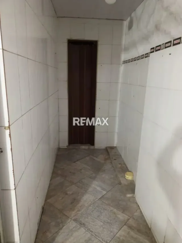 Local en Venta - Anzoátegui - Barcelona. Avenida Juan de Urpin - 4