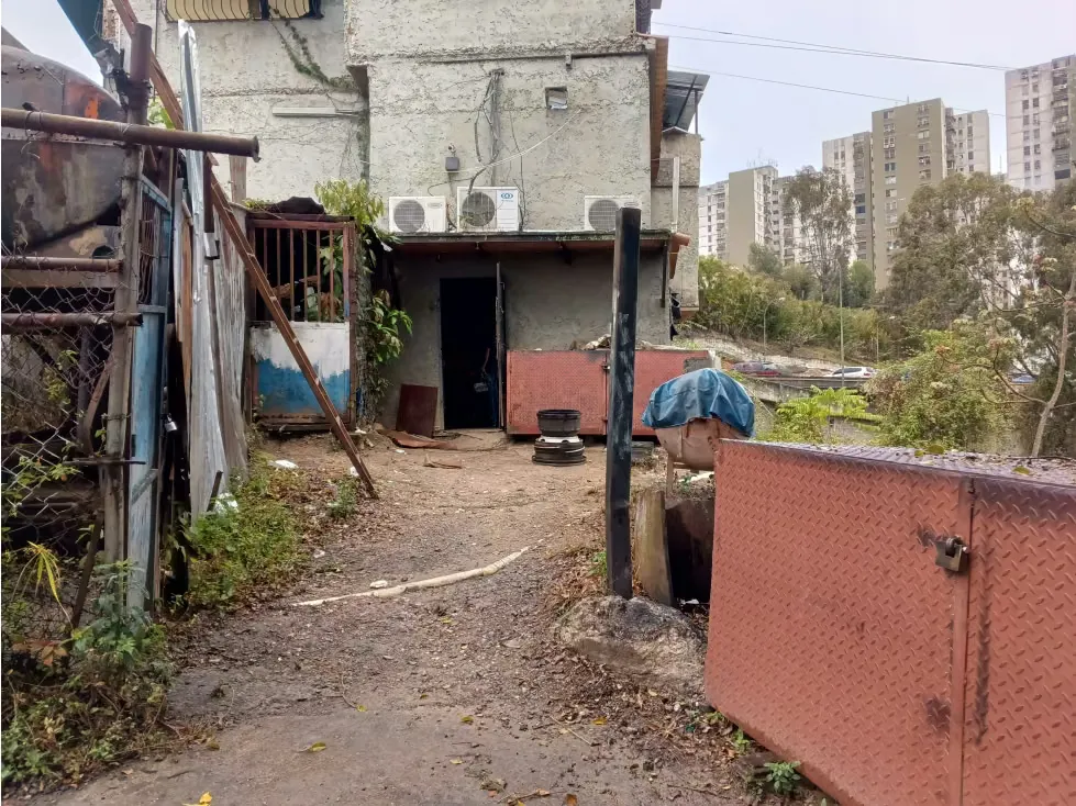 VENTA DE TERRENO, ESTACIONAMIENTO EN LAS MINAS DE BARUTA 4.319 M2 - 15