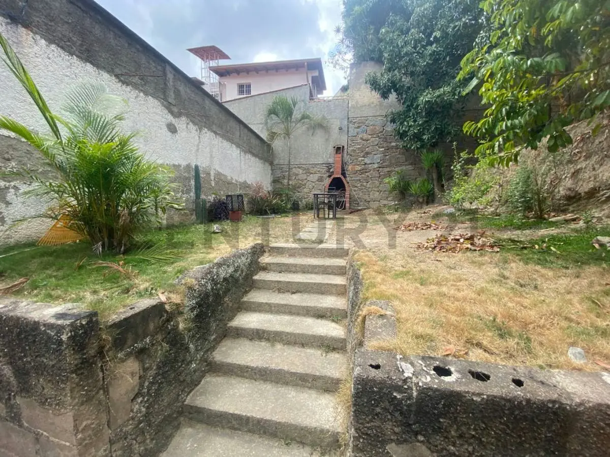 En Venta Casa para Remodelar en Lomas de La Trinidad - 12