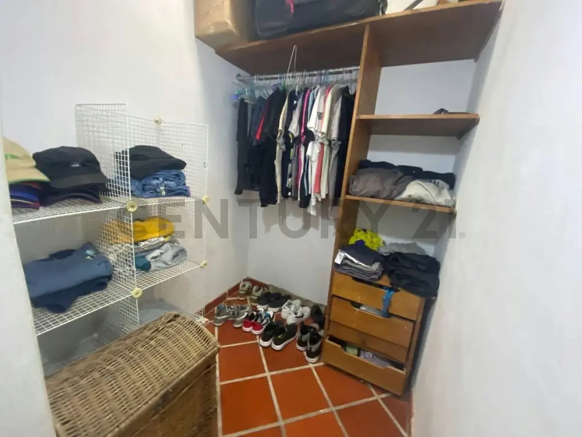 En Venta Casa para Remodelar en Lomas de La Trinidad - 21