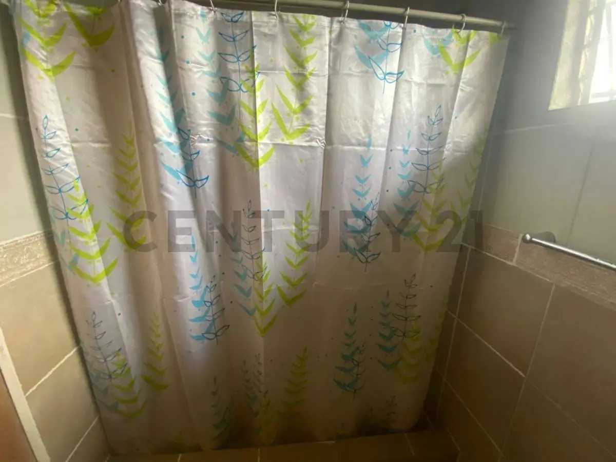 En Venta Casa para Remodelar en Lomas de La Trinidad - 25