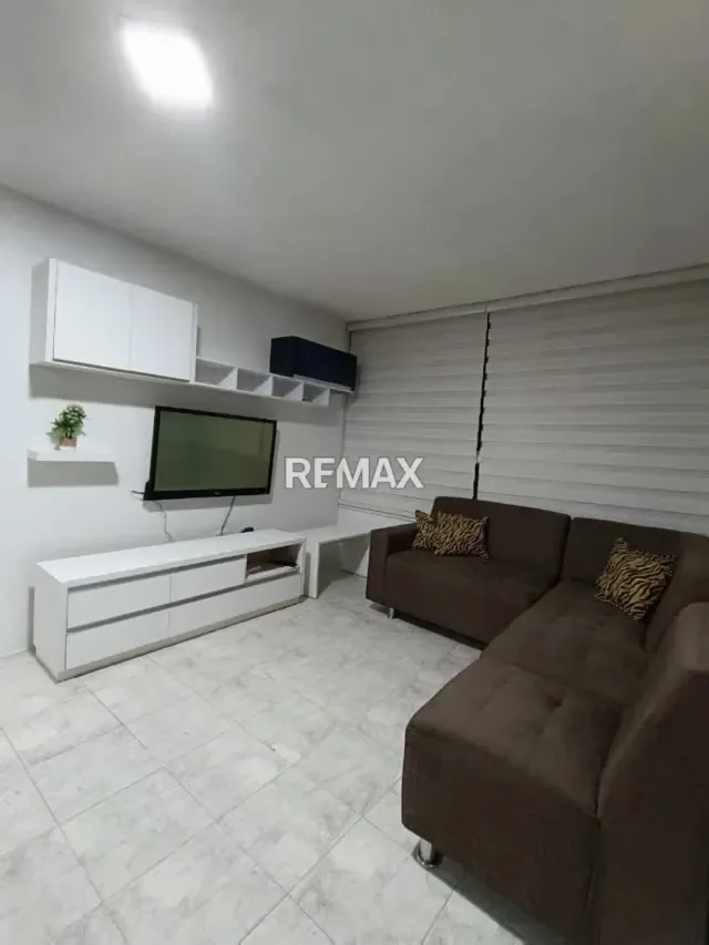 Apartamento en alquiler en el C. R. TERRAZAS DE GUADALUPE BARCELONA - 3