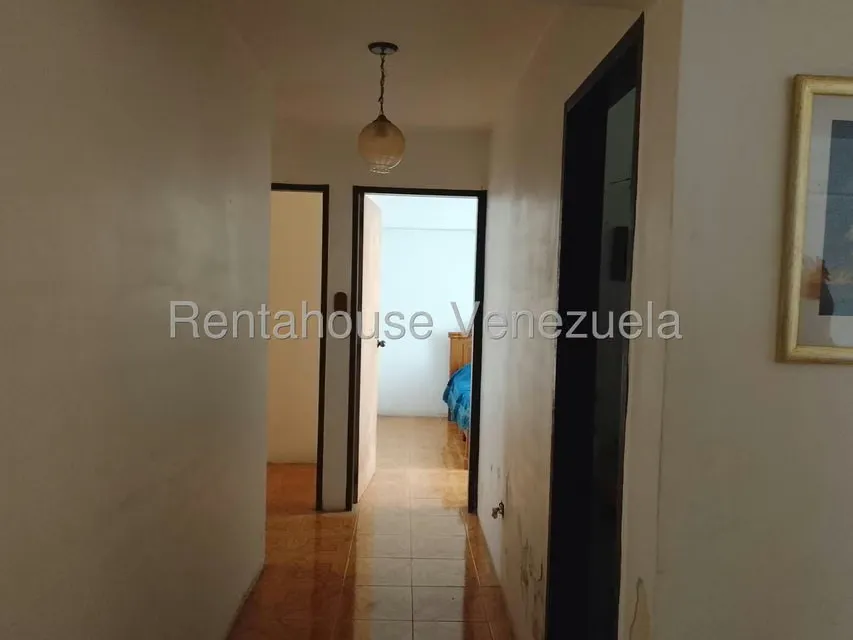 Apartamento (1 Nivel) en Venta en Carialinda, Carabobo - 11
