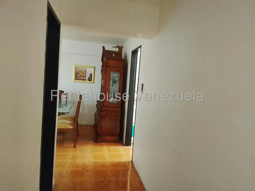 Apartamento (1 Nivel) en Venta en Carialinda, Carabobo - 12
