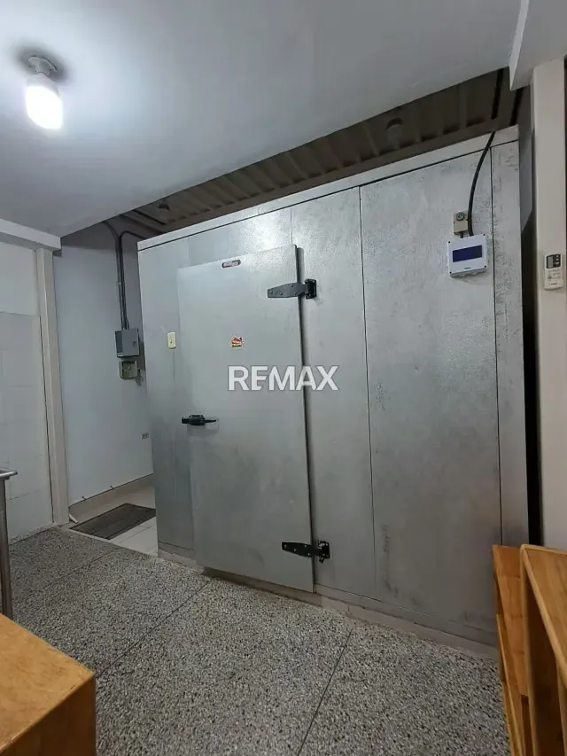 LOCAL DE 65M2 EN ALQUILER LISTO PARA TRABAJAR - 4