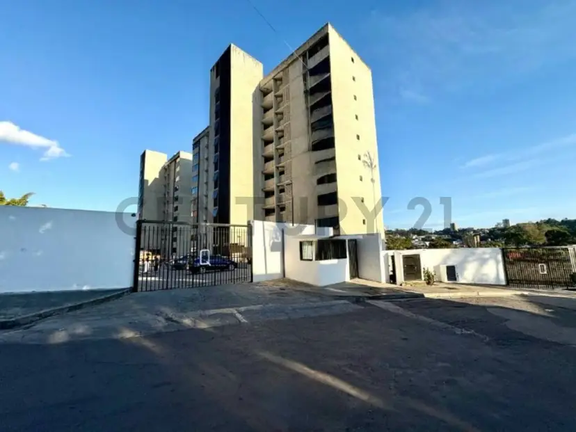 Apartamento en venta Res Q Urb Quenda Los Teques