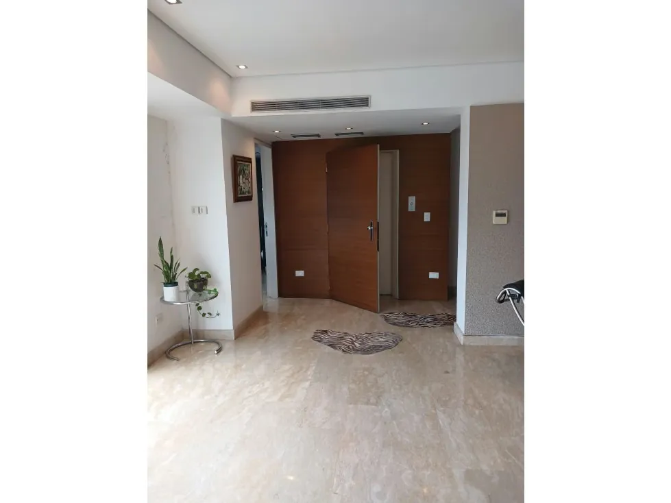Vendo PH 410m2 Las Mercedes 9125