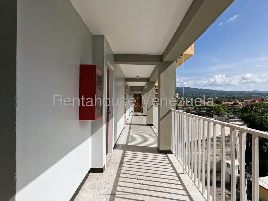 Apartamento (1 Nivel) en Venta en Centro, Lara - 15