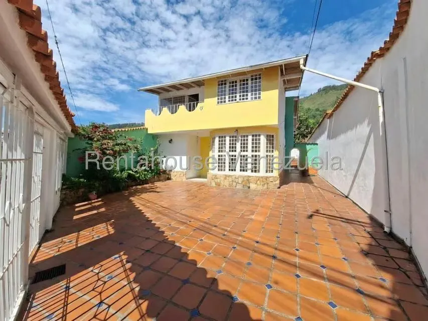 Casa (Multipes Niveles) en Venta en La Pedregosa, Merida