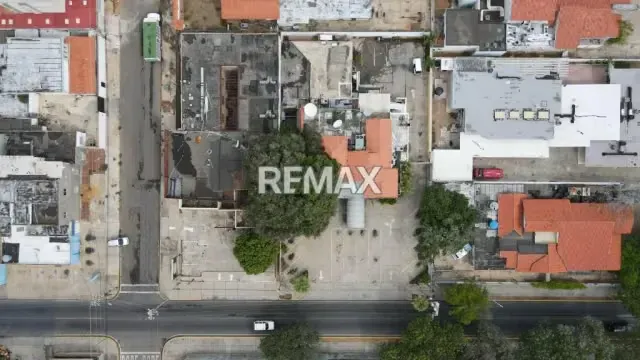 LOCAL EN CALLE 72 ANTIGUO PAN CASERO