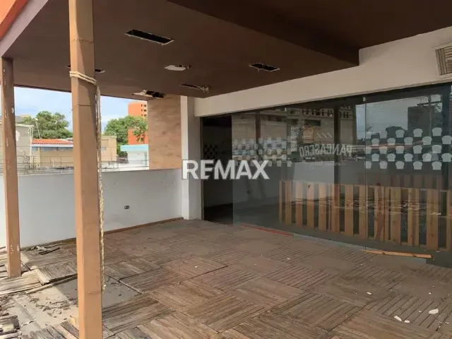 LOCAL EN CALLE 72 ANTIGUO PAN CASERO - 9