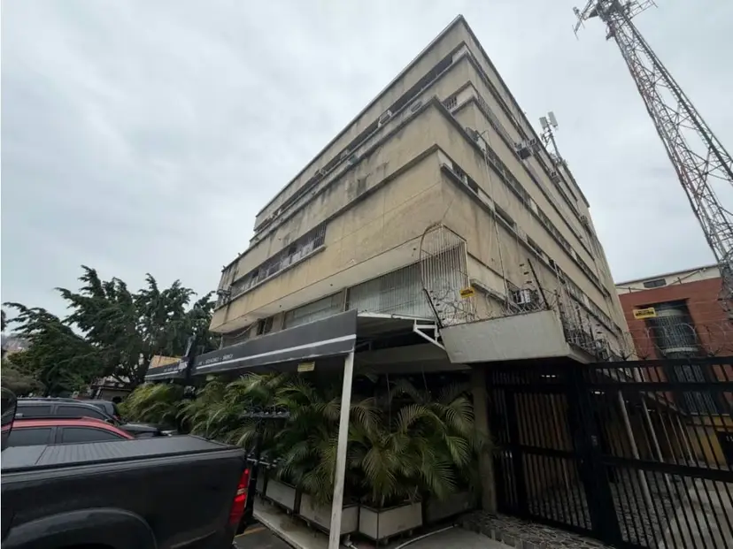 Vendo LOCAL para Oficina 517m2 La Trinidad 2959