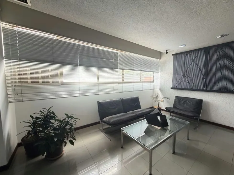 Vendo LOCAL para Oficina 517m2 La Trinidad 2959 - 6
