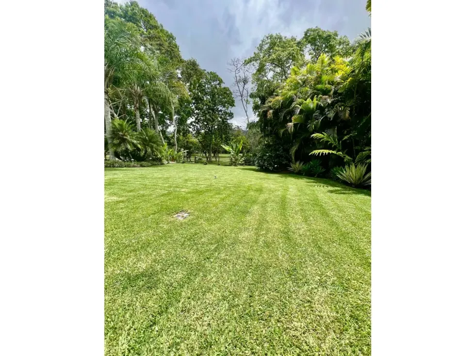 Se vende quinta 780m2 La Lagunita 4772 - 3