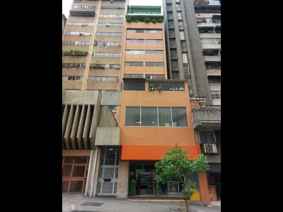 Se Vende apartamento 46m2 Fuerzas Armadas