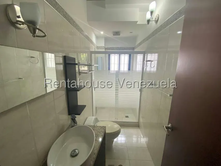 Townhouse (Multiples Niveles) en Venta en El Parral, Carabobo - 21