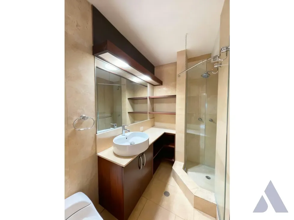Se vende apartamento 245m2 Chulavista 9360 - 13