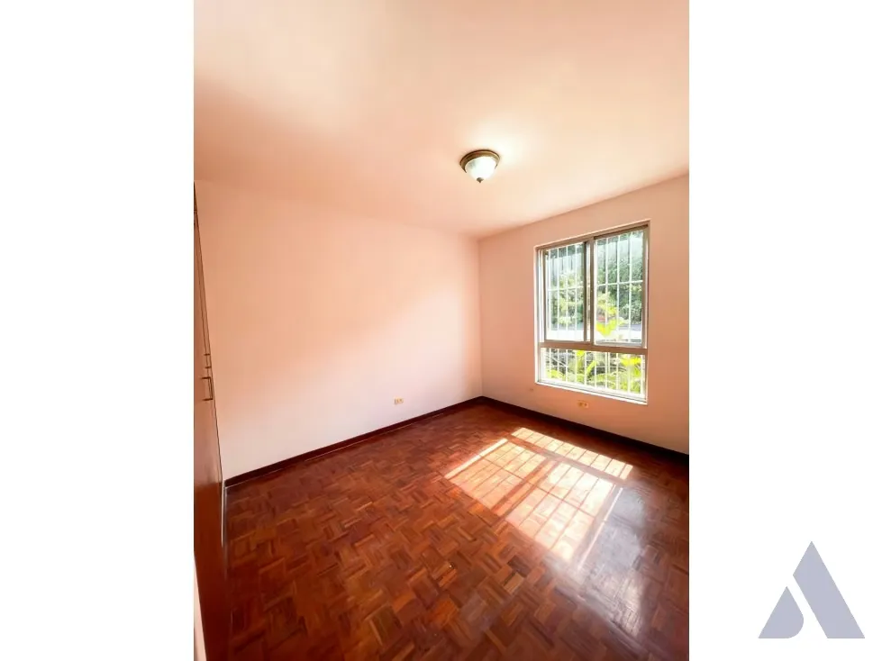 Se vende apartamento 245m2 Chulavista 9360 - 9