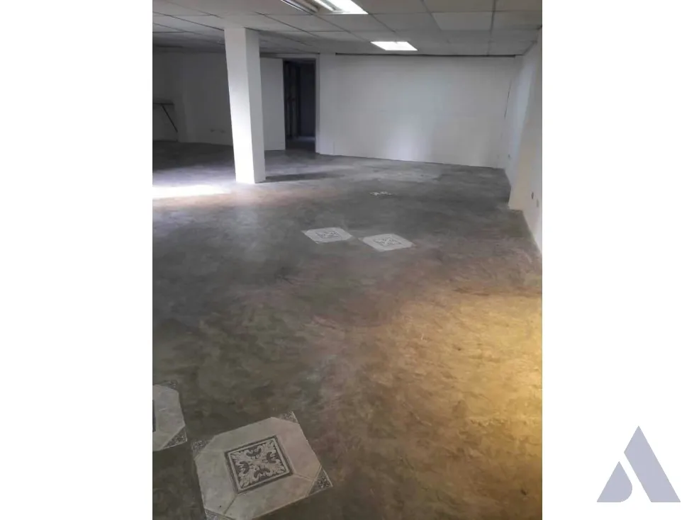 Alquilo local comercial a pie de calle 100m2 Pueblo del Hatillo 9339 - 9