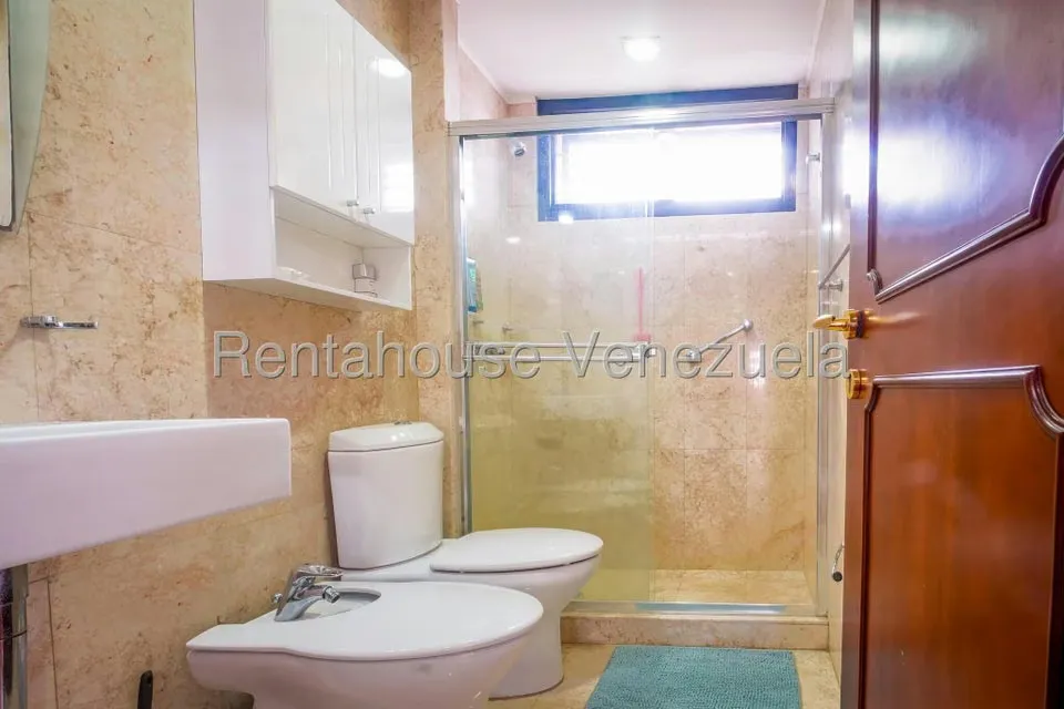 Apartamento (Multiples Niveles) en Venta en Santa Eduvigis, Distrito Metropolitano - 23