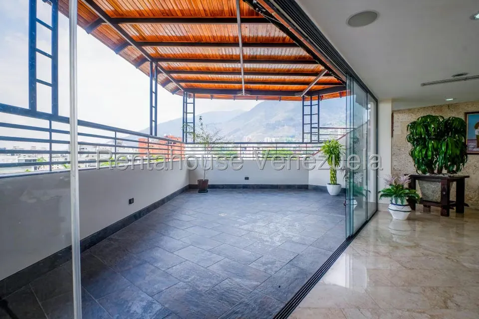 Apartamento (Multiples Niveles) en Venta en Santa Eduvigis, Distrito Metropolitano - 30