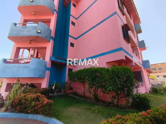 APARTAMENTO MODERNO EN CONJUNTO RESIDENCIAL COLONIAL, DETRAS DEL SAMBIL - 2