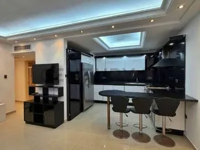 En venta apartamento en Residencia Dinastia Lecheria - 5