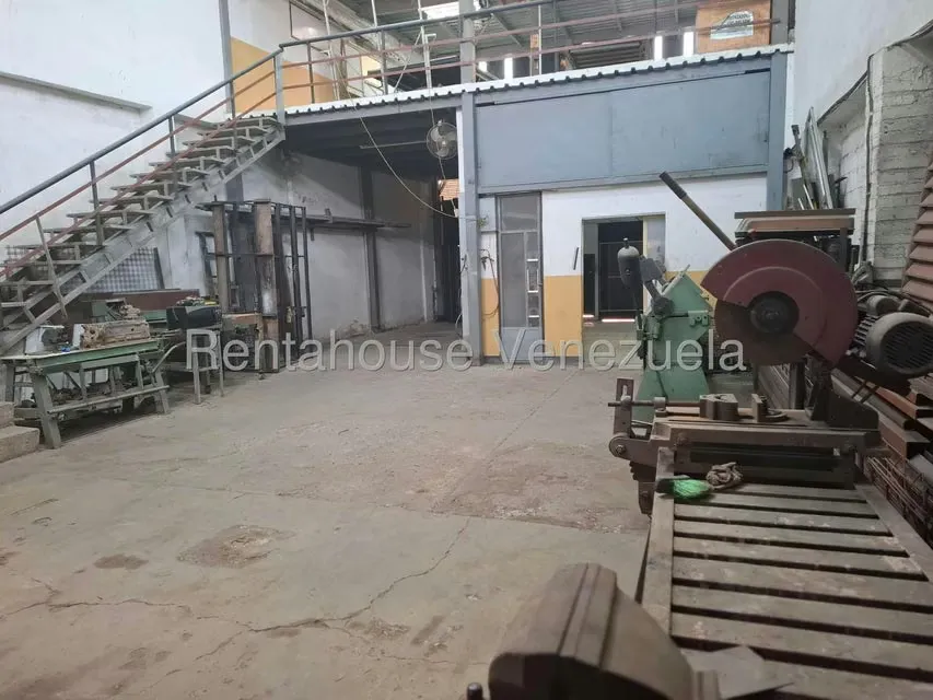 Comercial (Local Comercial) en Venta en Centro, Lara - 2