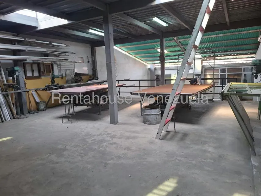 Comercial (Local Comercial) en Venta en Centro, Lara - 23