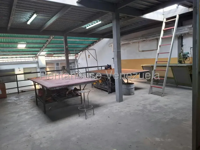 Comercial (Local Comercial) en Venta en Centro, Lara - 25